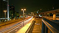 從京橋停車區望向大阪。右側為濱手繞道