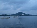 廟湖有時也稱官橋湖，位於東湖南部，為東湖污染最為嚴重的子湖
