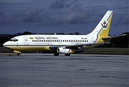 1987年，汶莱皇家航空其中一架波音737-200