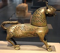 11世紀中亞或呼羅珊地區的山貓形狀香爐