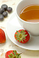 紅茶與草莓、藍莓