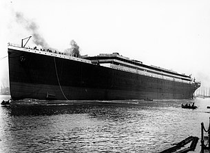 1911年，下水儀式中的鐵達尼號