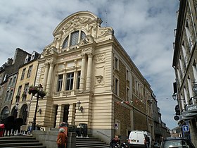 富热尔剧场（法语：Théâtre Victor-Hugo (Fougères)）