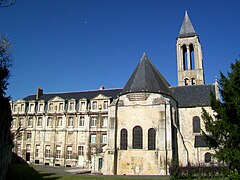 聖樊尚修道院（法語：Abbaye Saint-Vincent de Senlis）