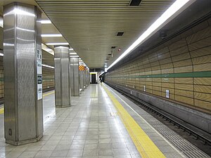 神戶市營地下鐵板宿站