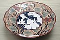 青磁瑠璃釉蓮鷺文三足皿，現存於東京國立博物館