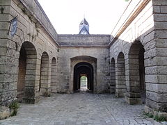 布莱城堡（法语：Citadelle de Blaye）的一处庭院