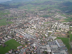 从空中俯瞰施特菲斯堡市