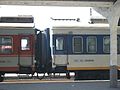K26次列车编组中广梅汕蓝色涂装的25G在马鞍山站