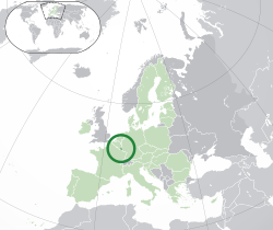 卢森堡的位置（深綠色） – 歐洲（綠色及深灰色） – 歐洲聯盟（綠色）  —  [圖例放大]