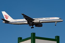 中国国际货运航空的波音757-2Z0SF于北京首都国际机场