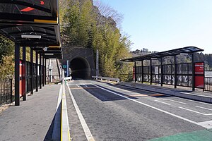 BRT公車站候車亭（2024年2月）