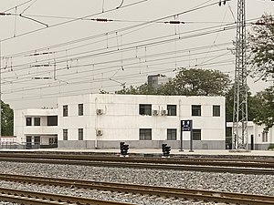 车站站房与站台（2023年4月28日）