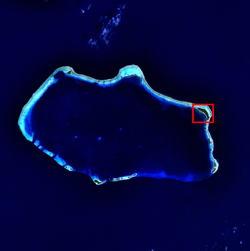 比基尼环礁，东北方（红框）中为比基尼岛，其中西北方曾经进行过核爆