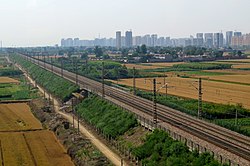朔黄铁路在彭家庄村下穿京广高速铁路