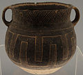 公元前2200-2000年的彩陶，现藏于上海博物馆