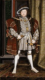 Henry VIII wearing a doublet and diverted skirt with codpiece（英语：codpiece）