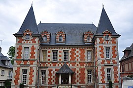 蒙龐西耶宮（法語：Hôtel Montpensier）